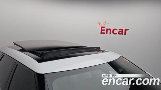 Land Rover Range Rover Evoque 2022 — ფოტო 20/20
