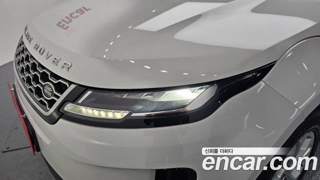 Land Rover Range Rover Evoque 2022 — Photo 25/35