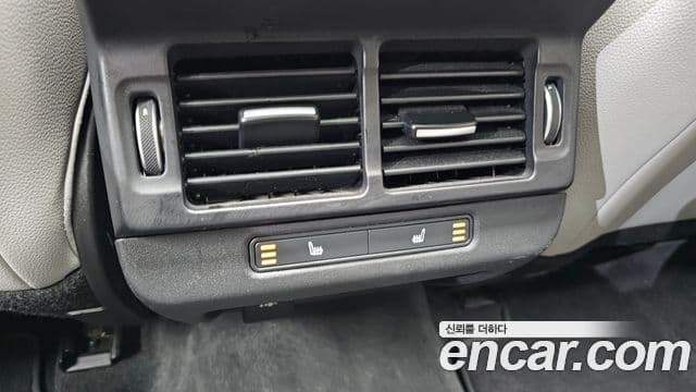 Land Rover Range Rover Evoque 2022 — Photo 23/35