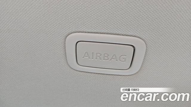 Land Rover Range Rover Evoque 2022 — Photo 10/35