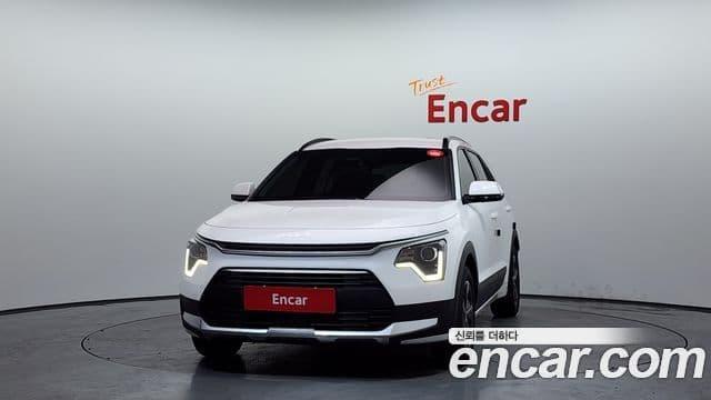Kia Niro 2022 — ფოტო 3/20