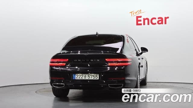 Genesis Electrified G80 2023 — ფოტო 4/20