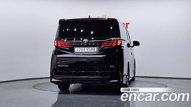 Toyota Alphard 2025 — Şəkil 4/20