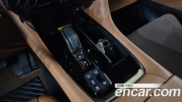 Toyota Alphard 2025 — Şəkil 9/20