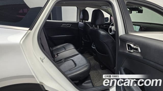 Kia Sportage 2021 — Şəkil 11/20