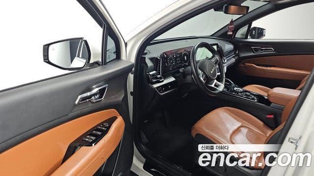 Kia Sportage 2022 — ფოტო 10/20