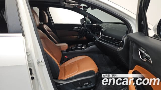 Kia Sportage 2022 — ფოტო 11/20