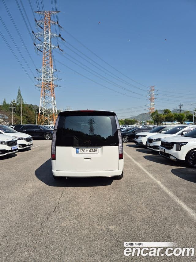 Hyundai Staria 2024 — Şəkil 4/19