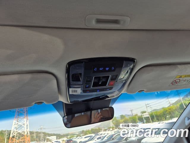 Hyundai Staria 2024 — Şəkil 9/19