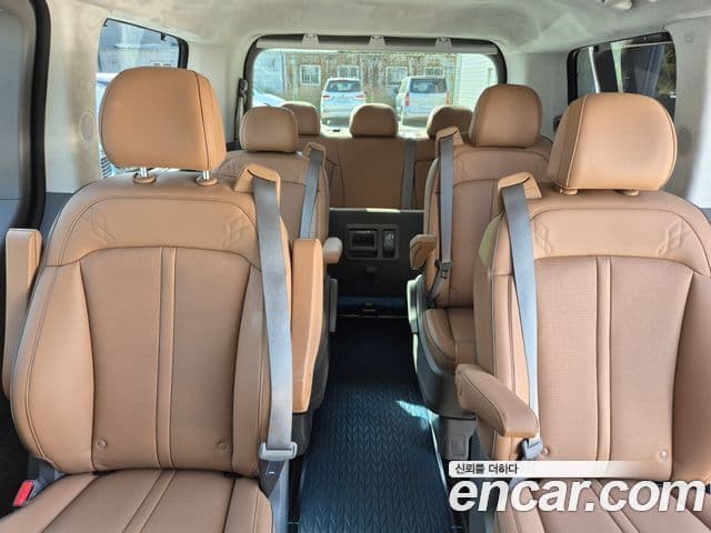 Hyundai Staria 2024 — Şəkil 15/19