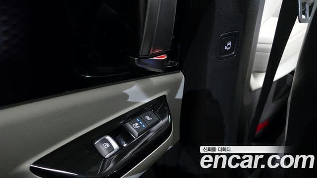Kia Carnival 2020 — Şəkil 18/20