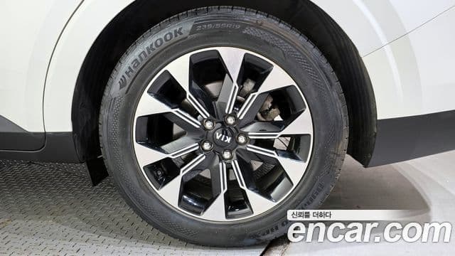 Kia Carnival 2020 — Şəkil 14/30