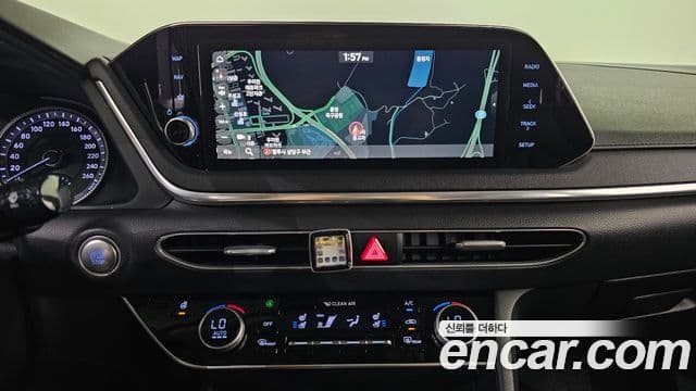 Hyundai Sonata 2019 — Фото 16/20