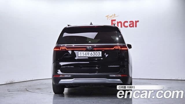 Kia Carnival 2020 — Фото 4/20