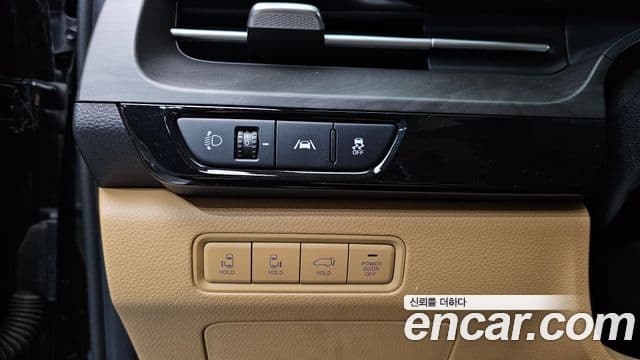 Kia Carnival 2020 — Фото 17/20