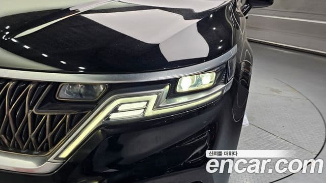 Kia Carnival 2020 — Photo 3/30