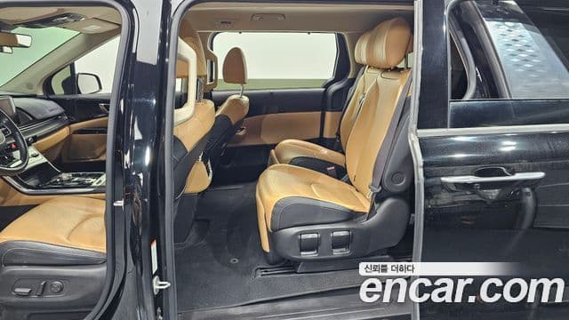 Kia Carnival 2020 — Photo 18/30