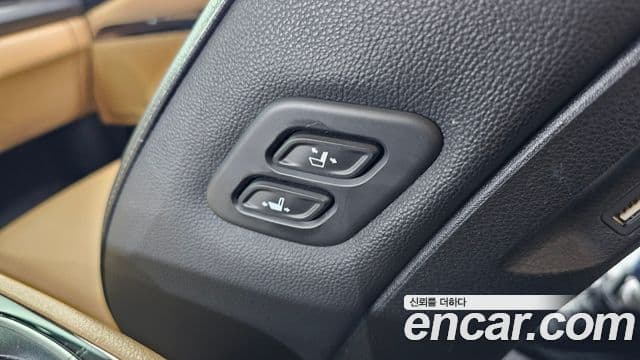 Kia Carnival 2020 — Photo 20/30