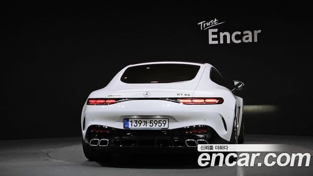 Mercedes-Benz AMG GT 2025 — ფოტო 4/20