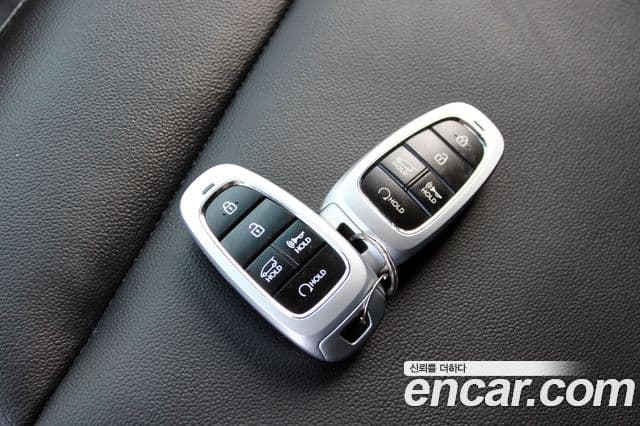 Hyundai Staria 2023 — Şəkil 15/18