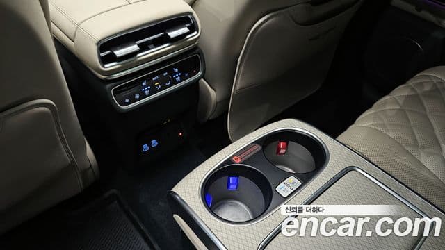 Genesis GV80 2024 — фото 20 из 20