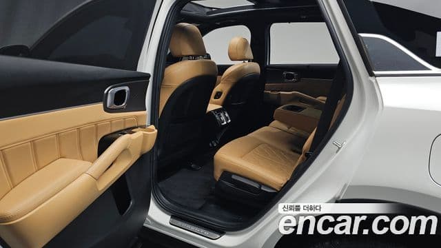 Kia Sorento 2022 — Şəkil 11/20
