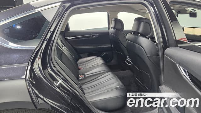 Genesis G80 2020 — Photo 19/32