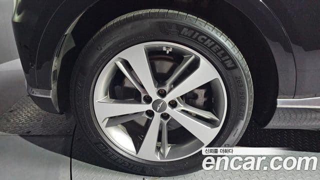 Genesis GV80 2020 — ფოტო 5/20