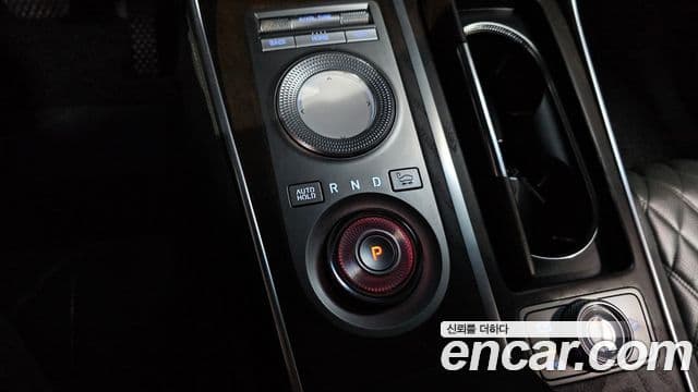 Genesis GV80 2020 — ფოტო 9/20