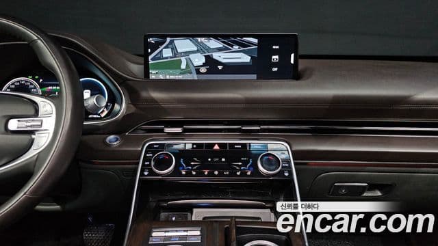 Genesis GV80 2020 — ფოტო 13/20