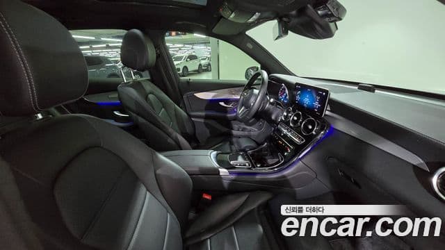 Mercedes-Benz GLC-Class 2021 — ფოტო 18/20
