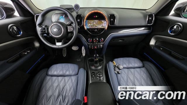 Mini Cooper S Countryman 2023 — ფოტო 7/20