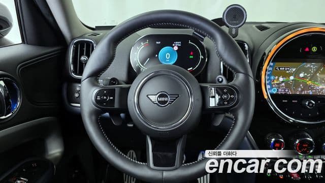 Mini Cooper S Countryman 2023 — ფოტო 13/20