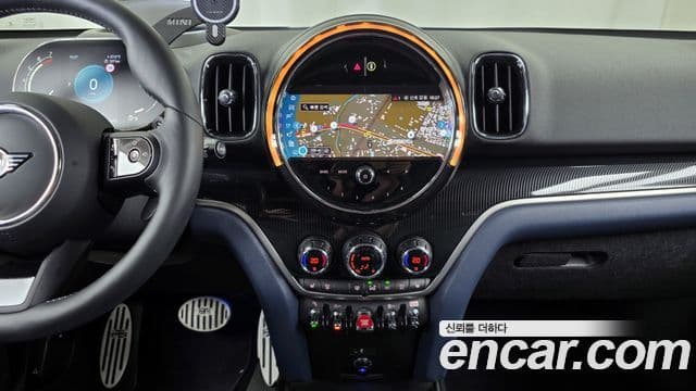 Mini Cooper S Countryman 2023 — ფოტო 15/20