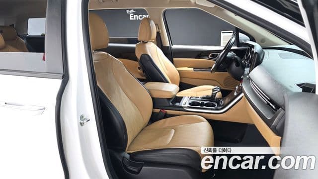 Kia Carnival 2020 — Şəkil 11/20