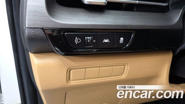 Kia Carnival 2020 — Şəkil 14/20