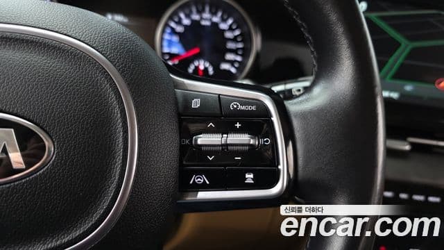 Kia Carnival 2020 — Şəkil 15/20