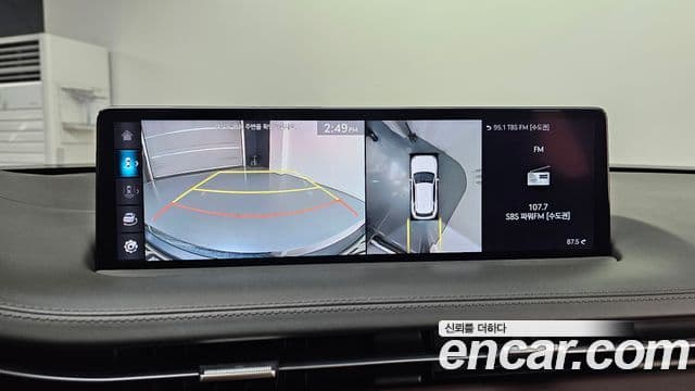 Genesis GV70 2021 — ფოტო 15/20