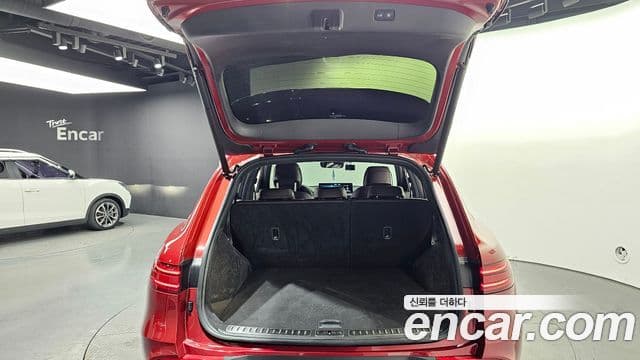 Genesis GV70 2021 — ფოტო 20/20