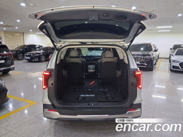 Kia Carnival 2025 — ფოტო 4/19