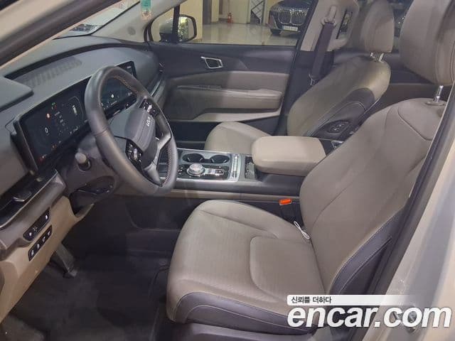 Kia Carnival 2025 — ფოტო 7/19