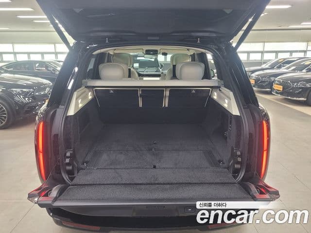 Land Rover Range Rover 2025 — ფოტო 19/20