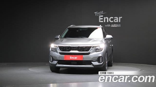 Kia Seltos 2021 — ფოტო 3/20