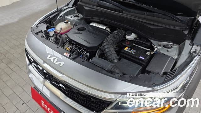 Kia Seltos 2021 — ფოტო 6/20