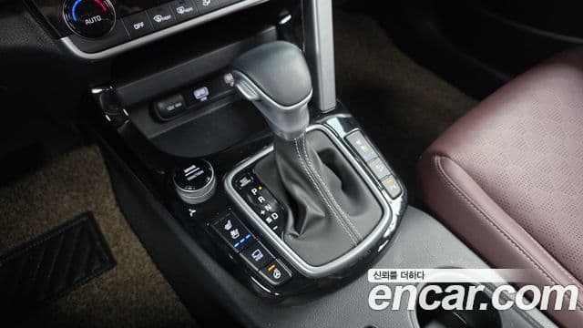 Kia Seltos 2021 — ფოტო 9/20