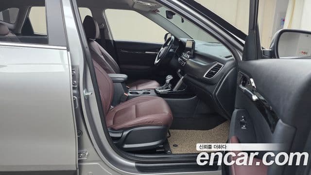 Kia Seltos 2021 — ფოტო 11/20