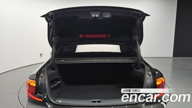 Volvo S90 2020 — ფოტო 20/20