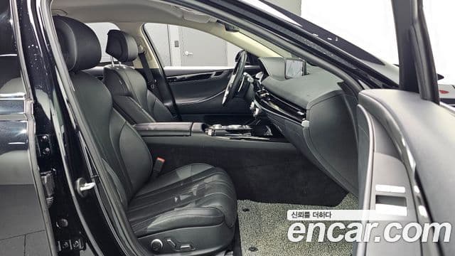 Genesis Electrified G80 2020 — Şəkil 12/20