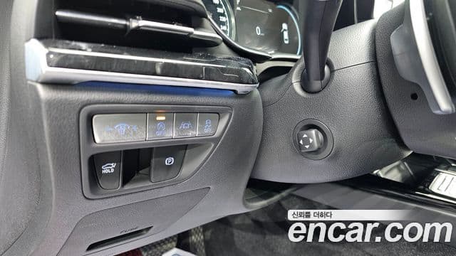 Genesis Electrified G80 2020 — Şəkil 13/20
