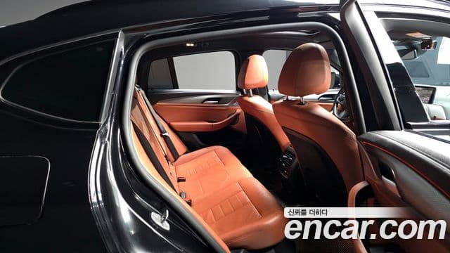 BMW X4 2020 — ფოტო 12/20
